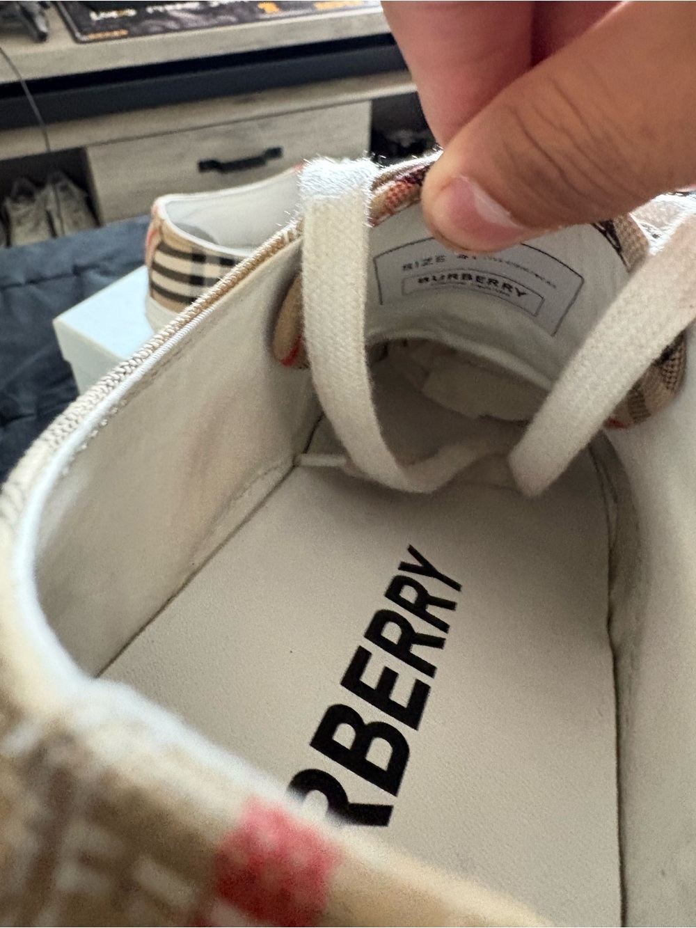 mens Burberry low tops  size 41